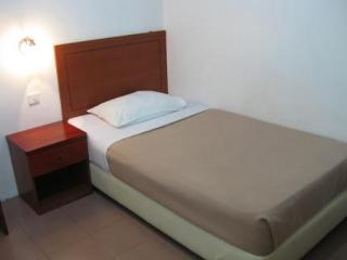 ג'והור בהרו Rose Cottage Hotel Taman Daya מראה חיצוני תמונה
