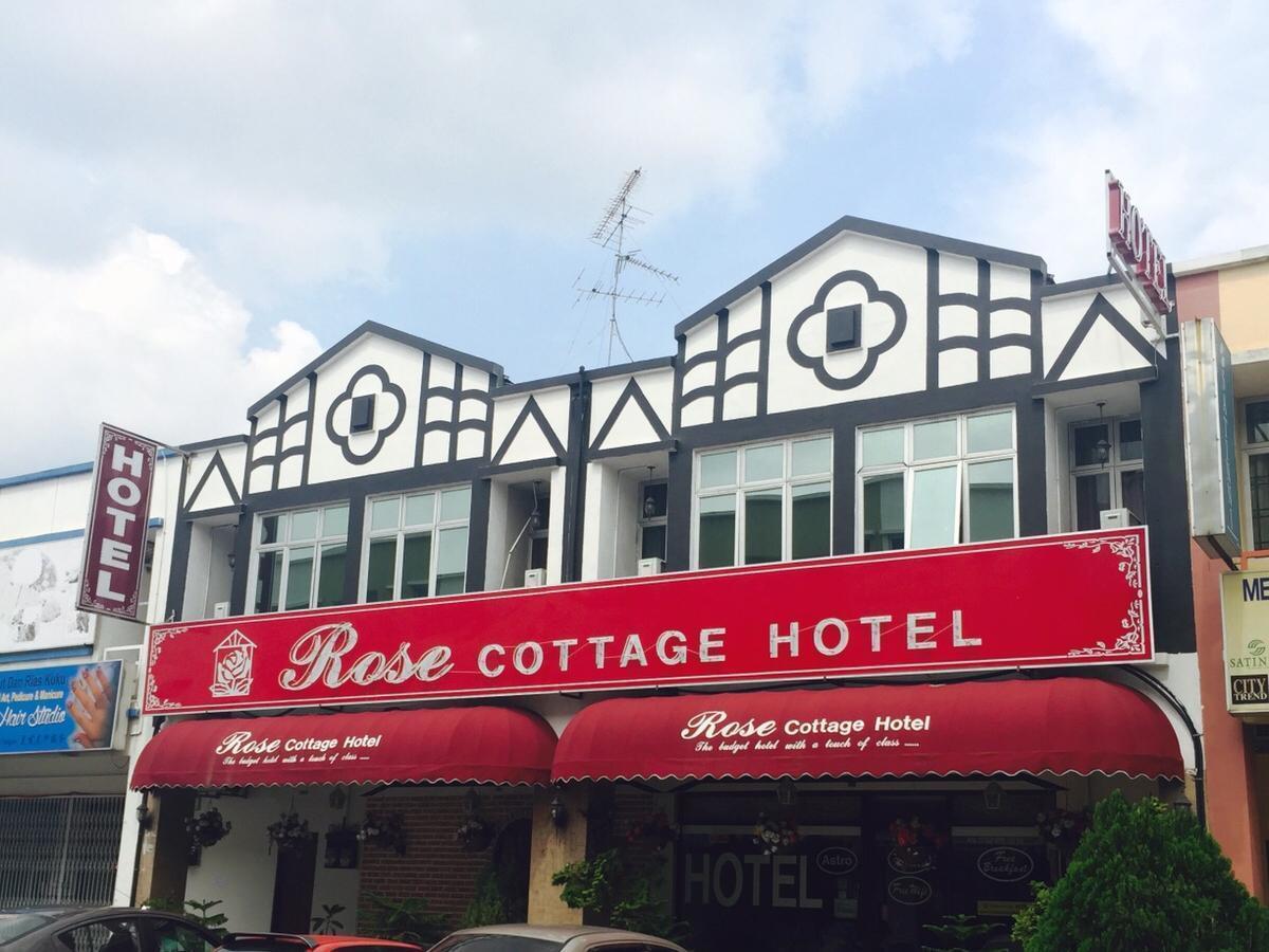 ג'והור בהרו Rose Cottage Hotel Taman Daya מראה חיצוני תמונה